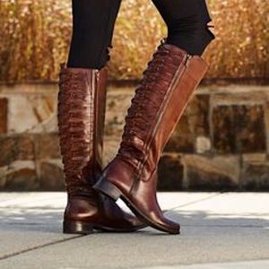 BRAND NEW/NEVER WORN Gianni Bini Picard Boots‼️